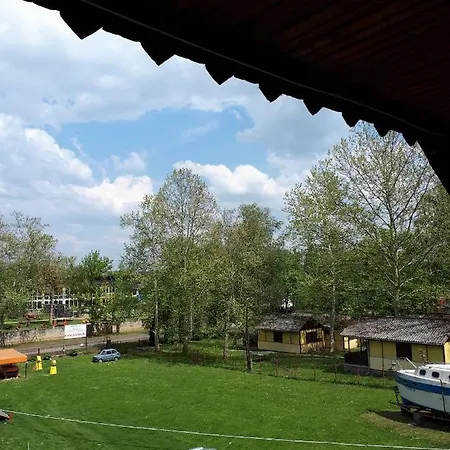 Mecsek-lak 3*
